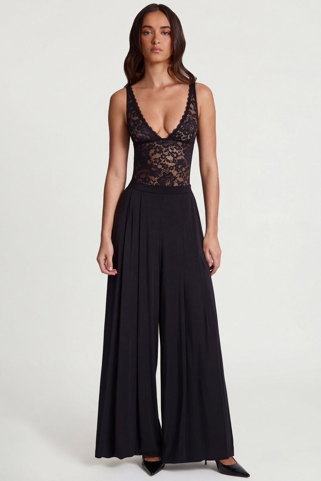 Soft Jersey Mid-Rise Wide-Leg Trousers in Black